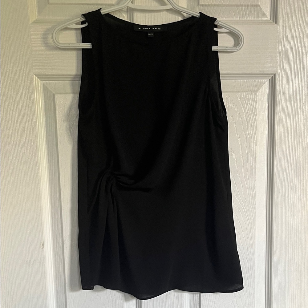 Black Sleeveless Blouse